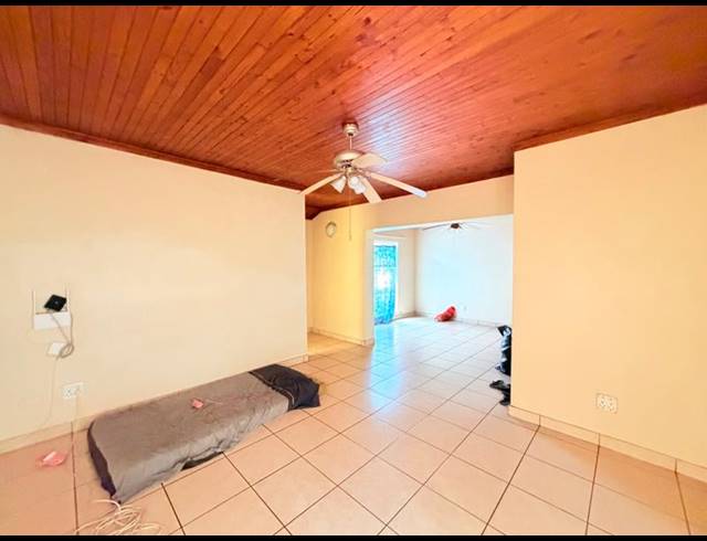 3 BEDROOM HOUSE FOR SALE IN VANDERBIJLPARK CW 6